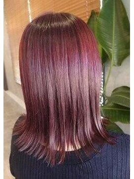 エレノア 越谷(Eleanor) 4,キラテラカラーで王道レッド