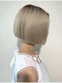 【髪質改善】ホワイトブロンド×ミニボブ