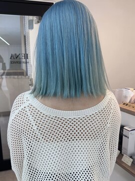 イエナ 渋谷(IENA) 水色カラー ケアブリーチ ハイトーンカラー
