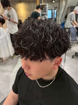 ビカムメンズヘアー 栄店(become men's hair) 波巻きパーマ/縦落ちパーマ