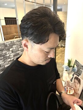 アトラ ハッピーヘアライフ 昭和町店(attra happyhairlife) 短め毛流れパーマ/前髪カット