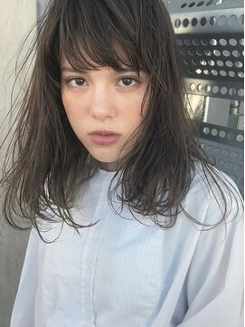 コス(kos) ハイライトをミックスした透け感カラー*ミントグレー