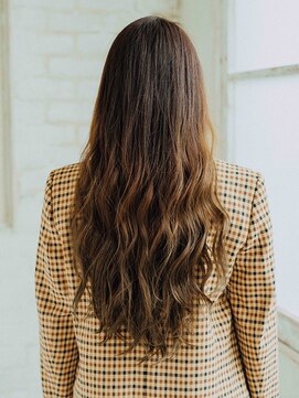 イコール バイ プロデュース 町田駅前店(equal by Produce) 華やかロングカール［町田／町田駅］［学割U24］