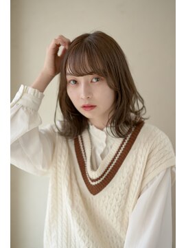 ナルム(naluM) くびれエアリーボブ