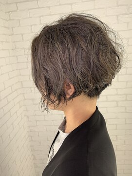 ラヴリア クルメ(LOVERIA KURUME) 大人ハンサム　パーマスタイル