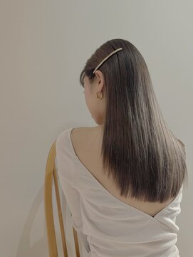 アメリ(Amelie) 日常に溶け込む、柔らかヘア