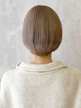 アルバム 渋谷パルコ(ALBUM) ホワイトベージュ_チェリーブラウンフェミニンロング_ba377552