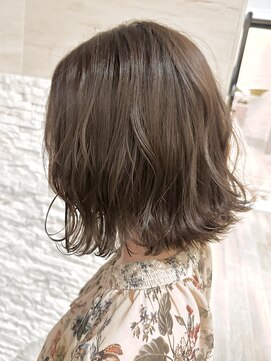 ネオリーブギンザ 銀座店(Neolive GINZA) ボブ、ラフウェーブ、簡単スタイル【銀座】