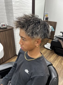 ダンブライズバーバー(DAN BRISE) ツイストパイラル