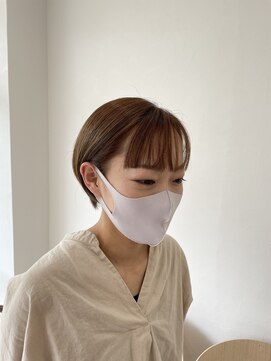 シロ(siro) 耳かけショート