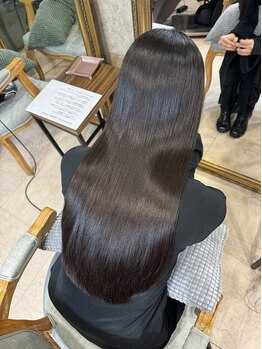 アンフィユヌキャトル(AnFye une Qatll)の写真/【カット＋ジュエリーシステムTr×縮毛矯正¥19,990】《東京表参道/原宿から進出》圧倒的うる艶髪へ☆