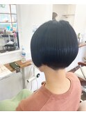 ショートヘア