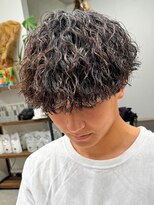 フゥ 宇都宮(FeU)&nbsp;波巻きスパイラルパーマツイストパーマメンズマッシュパーマ