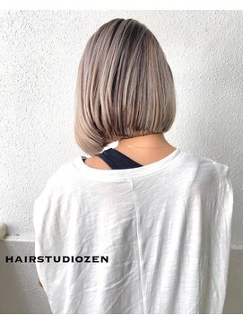 ヘアースタジオ ゼン カロン(Hair studio Zen kalon) 白髪ぼかし×脱白髪染め×シャンパンベージュ20代30代40代50代