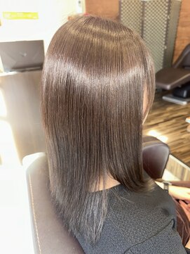 ヘアアンドスパ ベル(Belle) 髪質改善カラー・髪質改善ストレート・ミディアム・30代