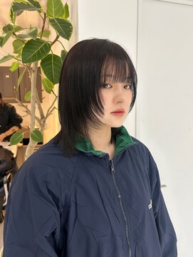 ヨロ 小岩(YOLO) レイヤーカットウルフワンホンヘア韓国ヘア艶カラー