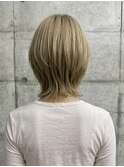 白髪染め　ハイライト　白髪ぼかし　ショートボブ　レイヤーボブ