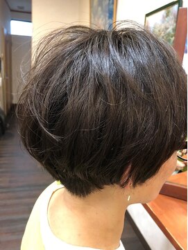 ヘアアトリエ シャイニィ(hair atelier Shiny) 高知 美容室 shiny くせ毛風☆ショート