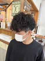 エコロジカルグローブス(ECOLOGICaL GLOBES) ツイストパーマ波巻きスパイラルツーブロックスパイラルパーマ