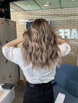 ラフ(LAFF) #黒髪#ボブルフ#ネビージュ#小顔#ワンレン