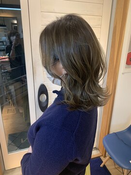 オーシャン(Ocean) 【OceanHair&Life 田中愛梨】20代30代透明感シルキーアッシュ