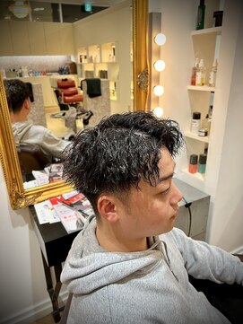 コワファースト  させぼ五番街店(COIFF1RST) ツイスパ×アップバング☆