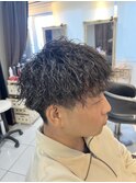 ツイストスパイラルパーマ　ツイストパーマ　メンズパーマ　眉毛