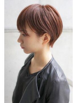 カライングドゥ(ing deux) 大人可愛い20代30代40代黒髪前下がりショートボブ丸みショート◎