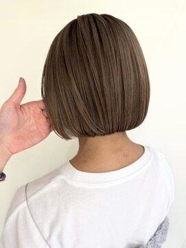 ネイロ バイ ジルブラン 葛西(NeiRo by JIL BLAN) ハイライト白髪ぼかしダブルカラーインナーカラーショートボブ