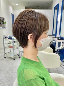 ミツボシ 本八幡(MITSUBOSHI) 黒髪/ボブルフ/小顔/ワンレン/フェイスレイヤー[本八幡]