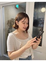 ハク(HaKU) ぱつっと切りっぱなしボブ/ベージュカラー/ヘーゼルベージュ