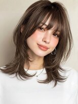 アリーズ(ALLYS)&nbsp;ミディアムレイヤー/オリーブベージュ/艶髪