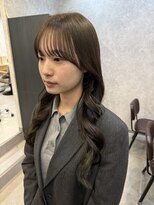 コンフィー(comfy)&nbsp;顔まわり大人カット×