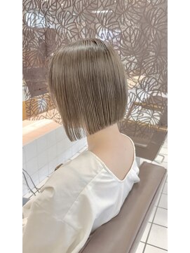 シエル ドゥ サワ(ciel de SAWA) ミルクティーボブ×ケアブリーチ×透明感ベージュ◎