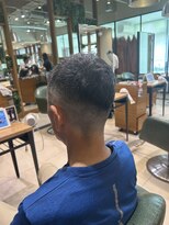 チップタップ 保谷店(tip top) 刈り上げスタイル