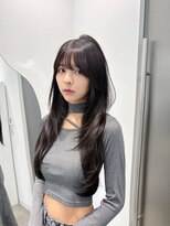ラクシア(LucxiA)&nbsp;小顔に見せるヘア/レイヤーカット/シースルーバング/@ken__gucci