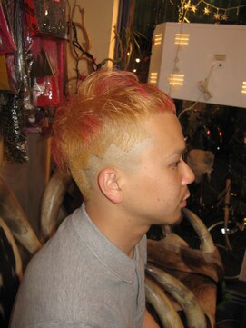 ディバイン(DIVINE) ヤンチャショート