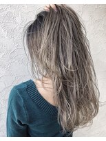 フレアジェネラス(FLEAR generous)&nbsp;【上質】ホワイティグレージュ☆柳本麻守