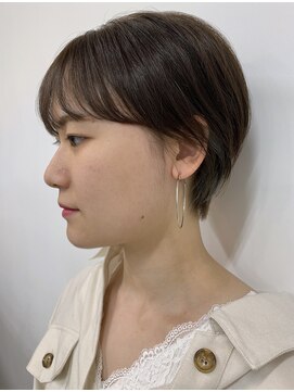 フィル(fil) ナチュラルショート/ベージュ