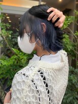 アヤラ オーガニックアンドスパ 東船橋店(AYALA)&nbsp;【江添茉友】ミディアムウルフ×ブルーインナー