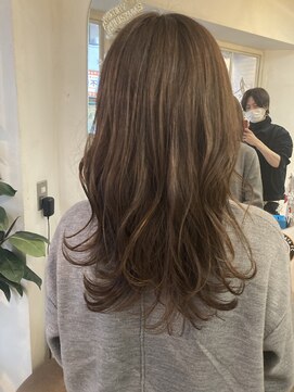 アミュレ(Amule) ニュアンスカラーハイライトうる艶ロング30代40代梅ヶ丘美容室