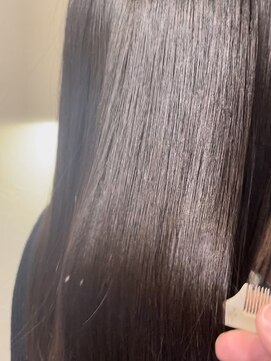 ヘア ミーツ ドレス プレローマ(HAIR meets dress pleroma) ☆美髪ストレートエステ☆