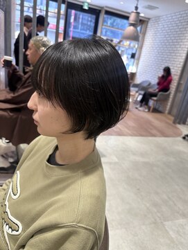 アース 三軒茶屋店(HAIR&MAKE EARTH) 三軒茶屋_レディース_カット_丸みショート_ハンサムショート