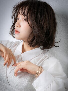 カバーヘア ブリス 川口(COVER HAIR bliss) 立体感小顔補正カットウェットヘア抜け感黒髪ボブv川口30代40代