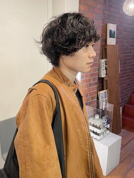 ドットプラス リム(Dot+LIM) （stylist曽我）ルーズなナチュラルマッシュパーマ