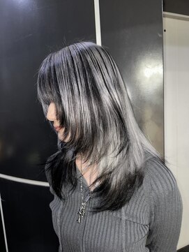 インク バイ セディアル(ink by SEDEAL) ホワイトシルバー×ブラック/デザインカラー/ハイトーン