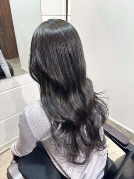 エルメ(Elme) 暗髪アッシュグレージュ☆【河崎】