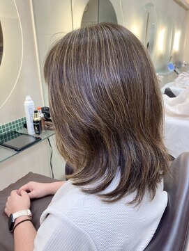 松本平太郎美容室 土浦パートワン(PART1) ミディアムレイヤーハイライト　20代30代40代50代60代