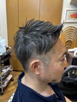 ヨシユキ(YOSIYUKI)&nbsp;40代刈り上げショート