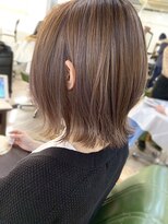 リコバイアフロート(riko by afloat)&nbsp;ウルフ/レイヤーボブ/ハイライト/ココアブラウン